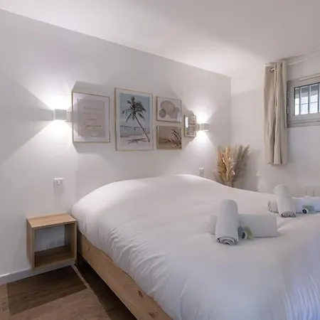 Splendide Vue Mer A - Piscine & Plage Apartment *